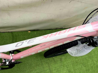 STORM SHARK LADY 2.0 SHIMANO ALTUS HYDRAULIKA 3X8S RAMA 16"