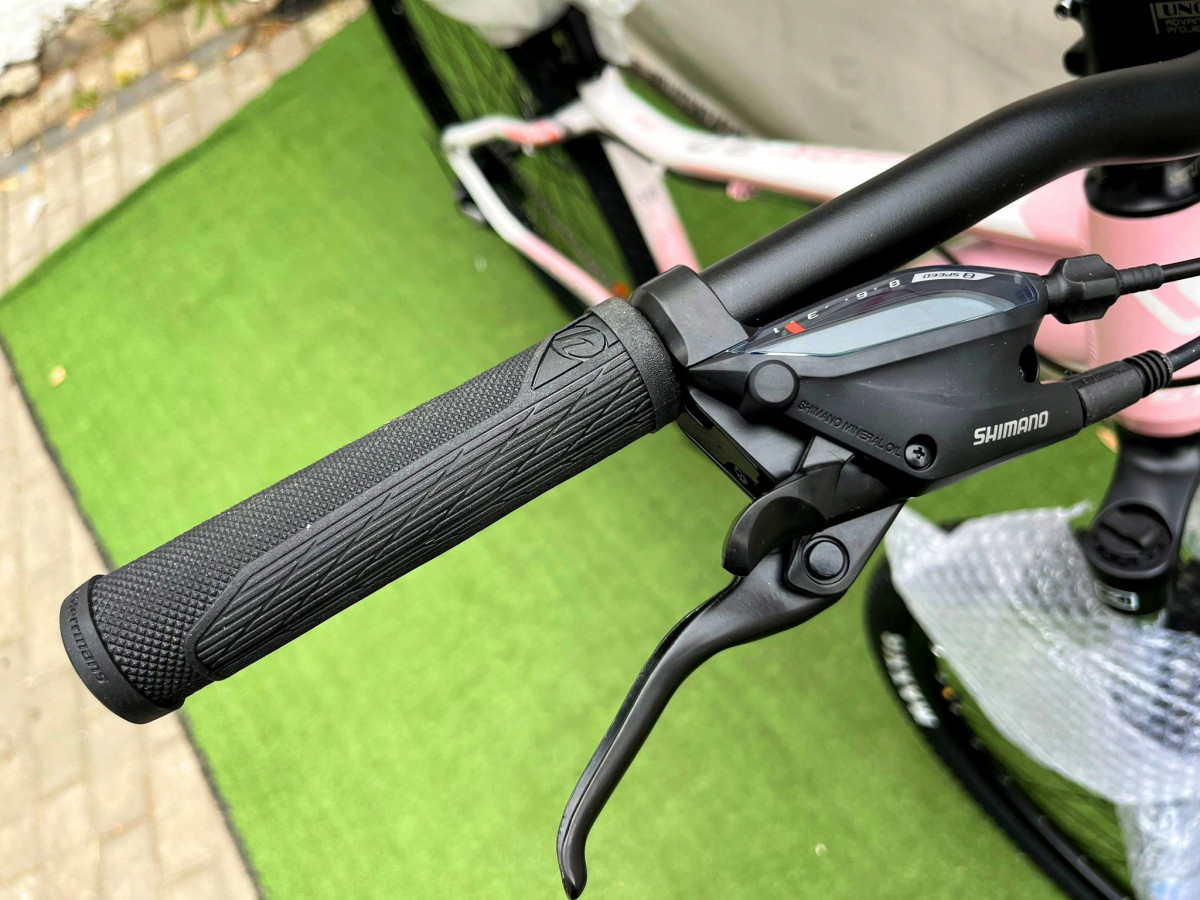 STORM SHARK LADY 2.0 SHIMANO ALTUS HYDRAULIKA 3X8S RAMA 16"