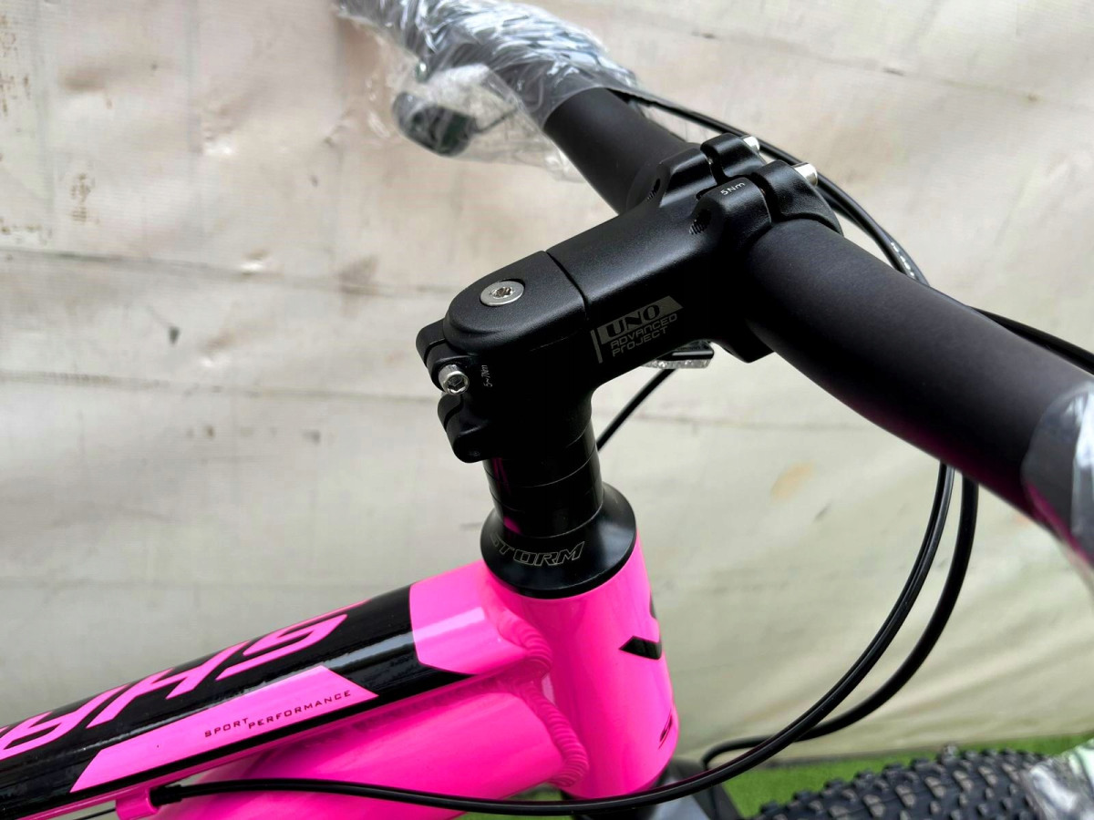 STORM SHARK LADY RAMA 17" KOŁA 27,5" CZARNY FUKSJA HYDRAULIKA SHIMANO ALTUS