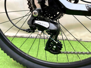 STORM SHARK RAMA 19" KOŁA 27,5" HYDRAULIKA SHIMANO ALTUS