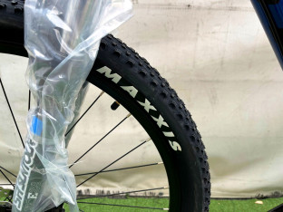 STORM SHARK RAMA 19" KOŁA 27,5" HYDRAULIKA SHIMANO ALTUS