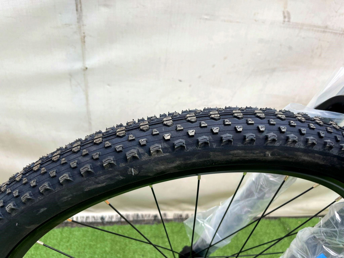 STORM SHARK RAMA 19" KOŁA 27,5" HYDRAULIKA SHIMANO ALTUS