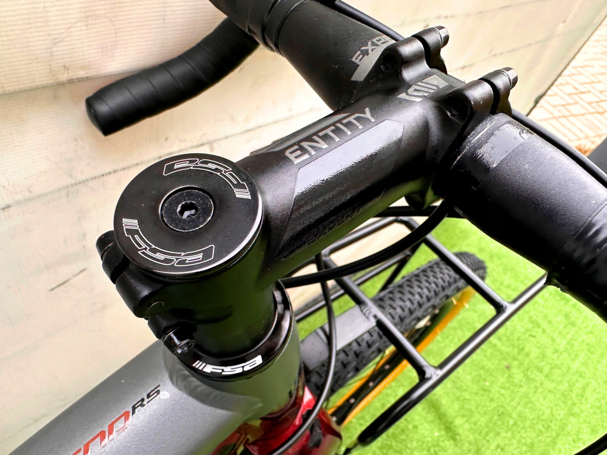 ROWER GRAVEL POLYGON BEND R5 SHIMANO GRX 2X11S HYDRAULIKA RAMA 42 KOŁA 27,5