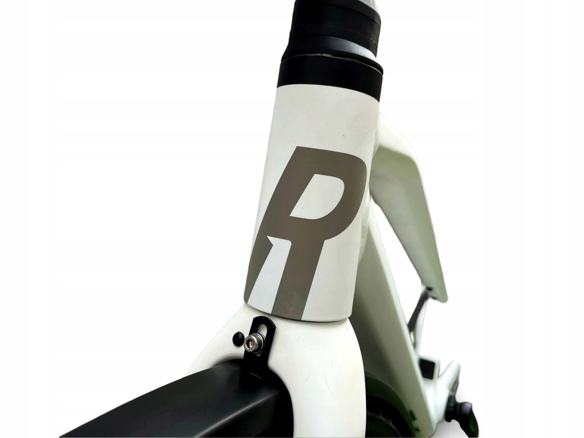 ROWER ELEKTRYCZNY URBAN ROSE SNEAK + EQ 47CM MAHLE X35 SHIMANO HYDRAULIKA