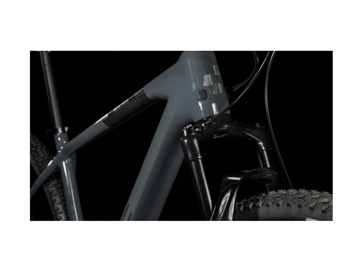ROWER GÓRSKI MTB CUBE REACTION C:62 PRO RAMA L 19" KOŁA 29" KARBON XT