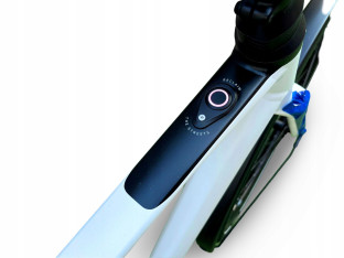 ROWER ELEKTRYCZNY ROSE SNEAK + EQ RAMA 52CM MAHLE X35 PASEK GATES