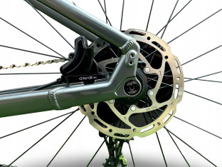 ROWER FITNESS SPECIALIZED SIRRUS X 4.0 RAMA S 40CM SRAM NX 11S CARBON