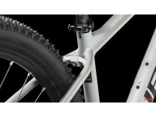 CUBE ATTENTION SLX RAMA XL 22" KOŁA 29" HYDRAULIKA SHIMANO DEORE XT 12S