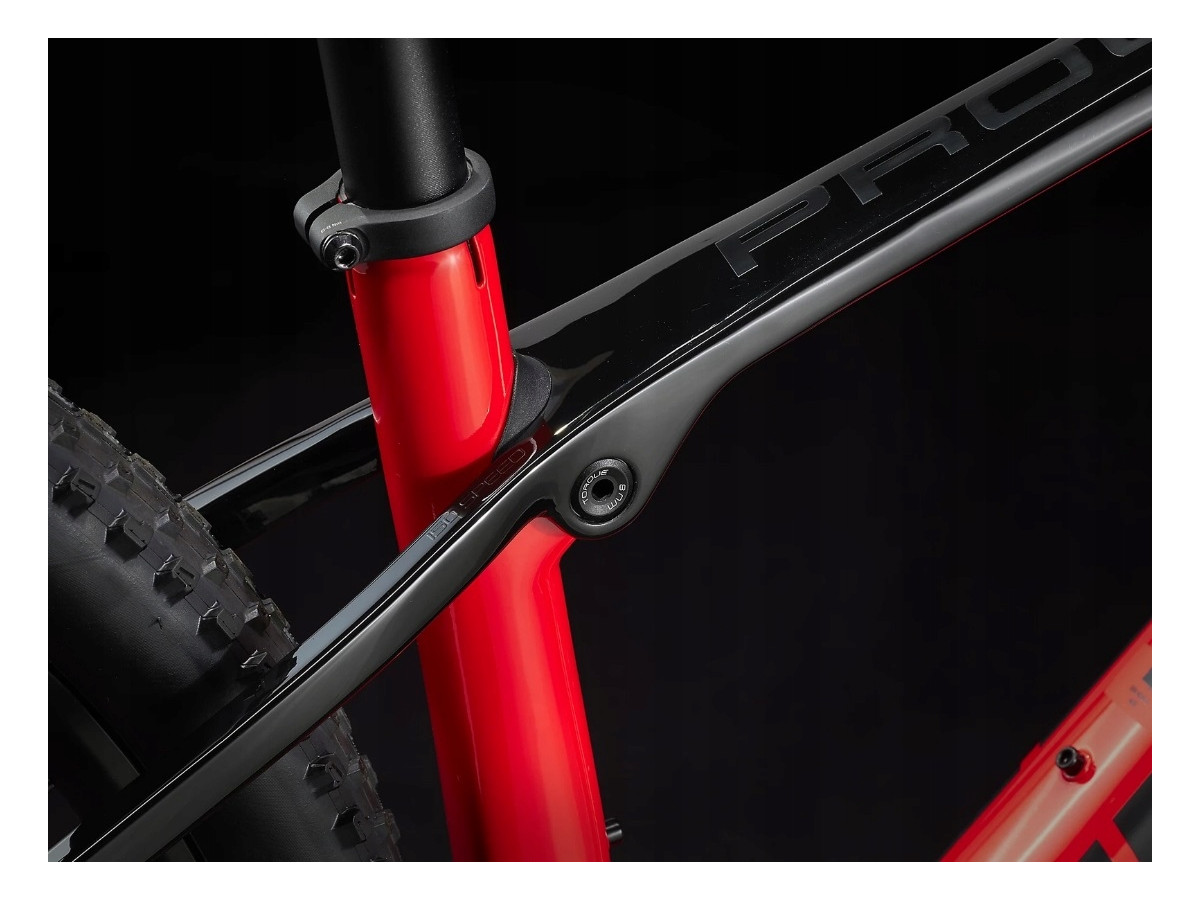 ROWER MTB TREK PROCALIBER 9.5 CARBON M/L 45CM SHIMANO DEORE 12S ROCK SHOX