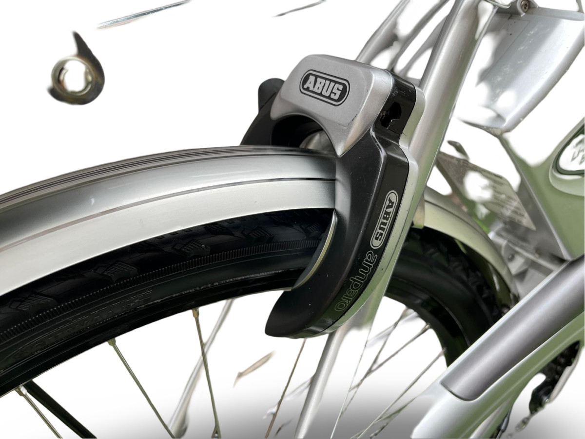 ROWER ELEKTRYCZNY FLYER T-SERIES RAMA 44CM SHIMANO XT 8 PANASONIC 10AH