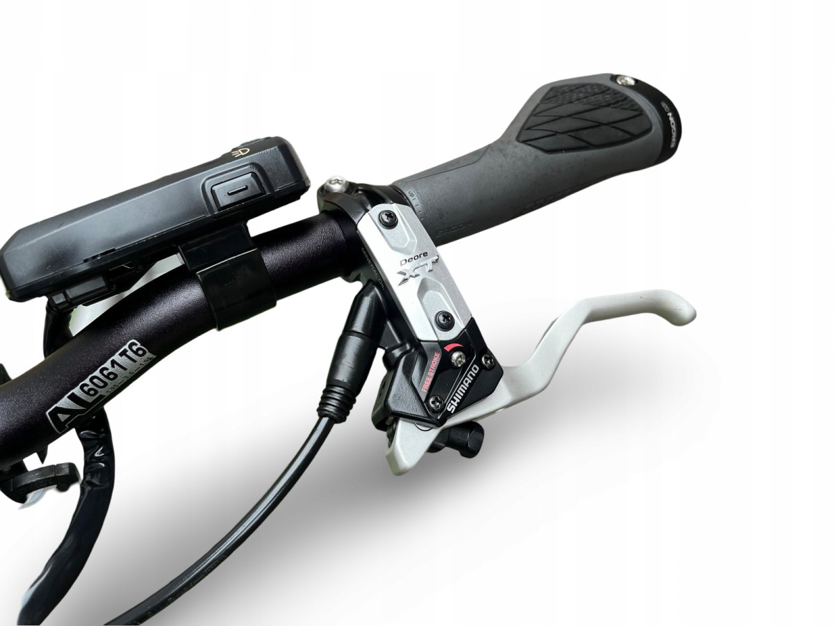 ROWER ELEKTRYCZNY FLYER T-SERIES RAMA 44CM SHIMANO XT 8 PANASONIC 10AH