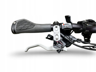 ROWER ELEKTRYCZNY FLYER T-SERIES RAMA 44CM SHIMANO XT 8 PANASONIC 10AH