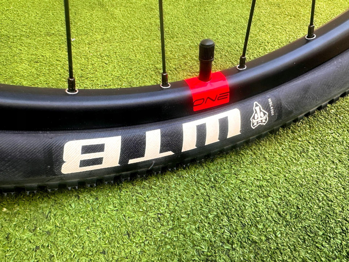 ROCK MACHINE MANHATTAN 70-29 KOŁA 29" RAMA XXL 23" SHIMANO ALTUS HYDRAULIKA