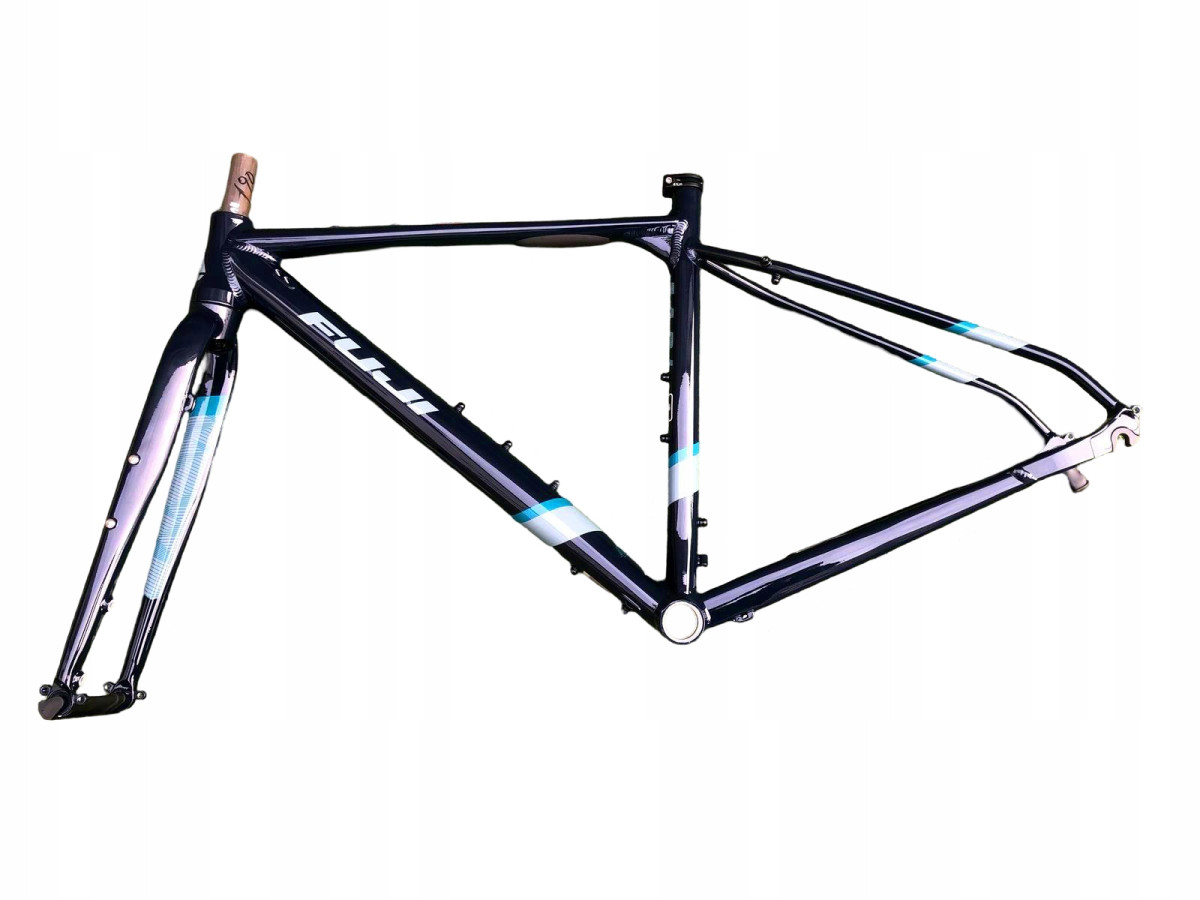 RAMA ROWEROWA GRAVEL SZOSOWA Z WIDELCEM FUJI JARI 2.3 ROZMIAR 46CM