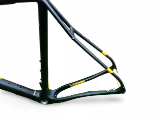 RAMA ROWEROWA GRAVEL FUJI JARI 1.1 CARBON ROZMIAR 58CM Z WIDELCEM