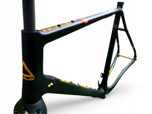 RAMA ROWEROWA GRAVEL FUJI JARI 1.1 CARBON ROZMIAR 52CM Z WIDELCEM