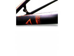 RAMA ROWEROWA SZOSOWA FUJI SL-A 1.5 ROZMIAR 61CM Z KARBONOWYM WIDELCEM