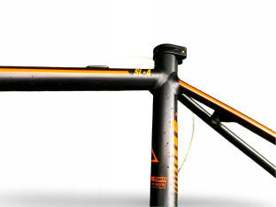 RAMA ROWEROWA SZOSOWA FUJI SL-A 1.5 ROZMIAR 52CM Z KARBONOWYM WIDELCEM