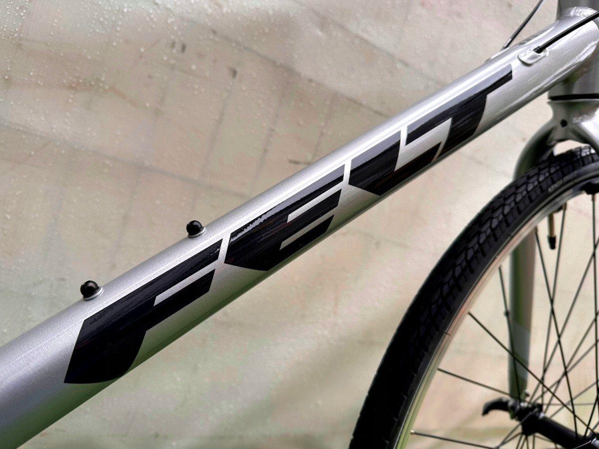 Rower gravel FELT VERZA SPEED 50 Fitness hybryda XL 58CM