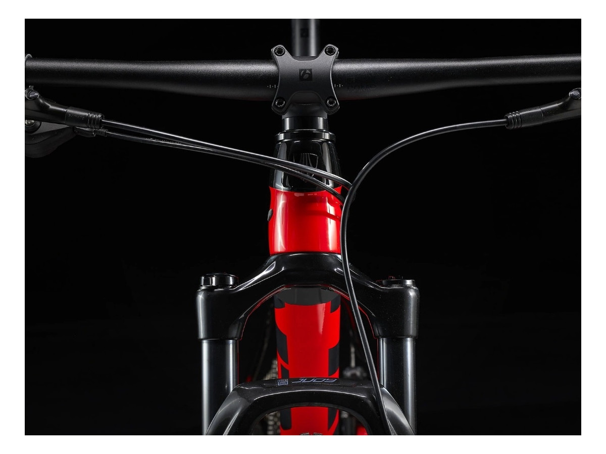 ROWER MTB TREK PROCALIBER 9.5 CARBON M/L 45CM SHIMANO DEORE 12S ROCK SHOX