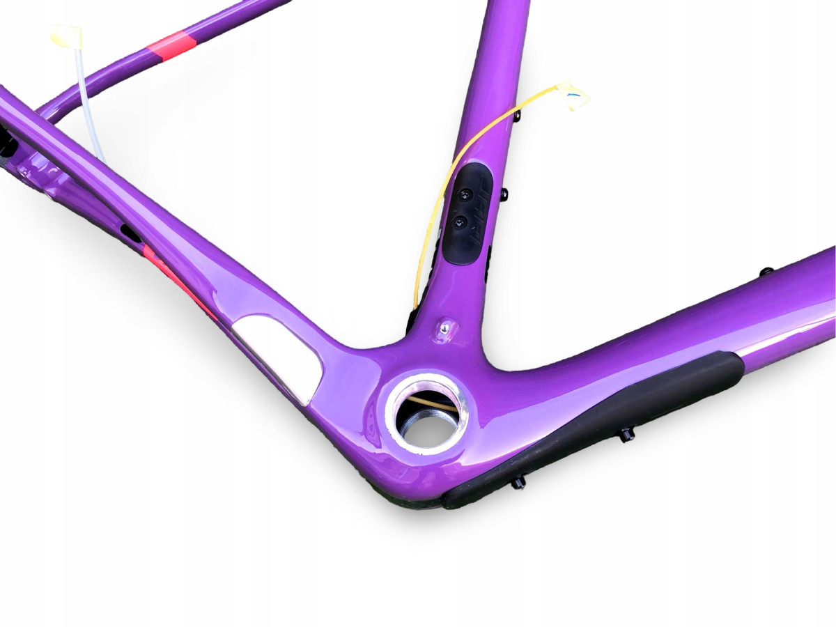 RAMA ROWEROWA GRAVEL CYCLOCROSS FUJI JARI CARBON CX 58CM Z WIDELCEM