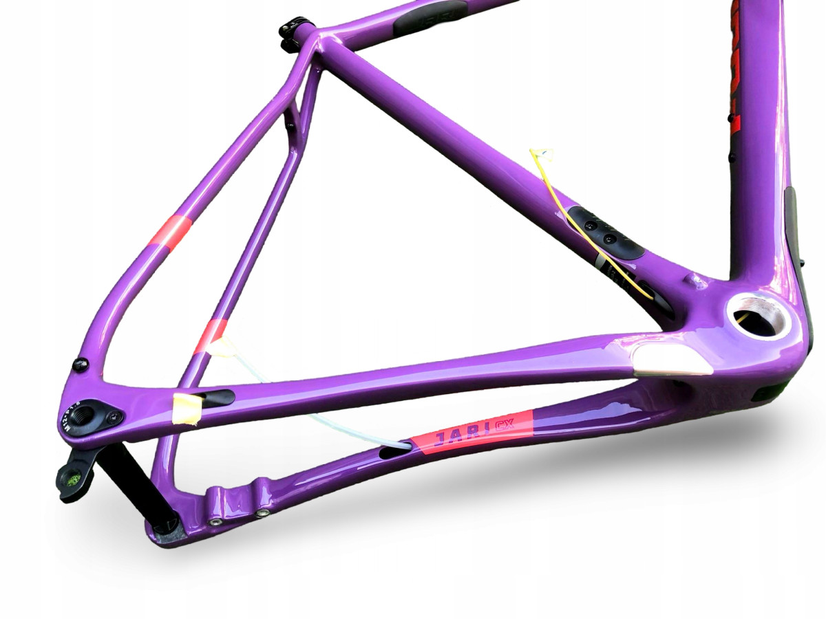 RAMA ROWEROWA GRAVEL CYCLOCROSS FUJI JARI CARBON CX 58CM Z WIDELCEM