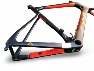 RAMA ROWEROWA FUJI TRANSONIC 2.1 DISC ROZMIAR 61CM KARBONOWA