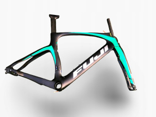 RAMA ROWEROWA TRIATHLON FUJI NORCOM STRAIGHT 2.1 53CM KOMPLETNA KARBON