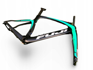 RAMA ROWEROWA TRIATHLON FUJI NORCOM STRAIGHT 2.1 53CM KOMPLETNA KARBON