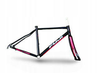 RAMA ROWEROWA SZOSOWA FUJI FINEST 2.3 ROZMIAR 53CM Z WIDELCEM