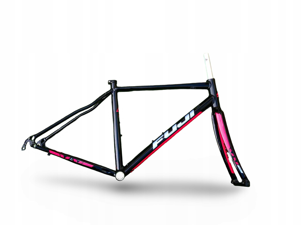RAMA ROWEROWA SZOSOWA FUJI FINEST 2.3 ROZMIAR 53CM Z WIDELCEM