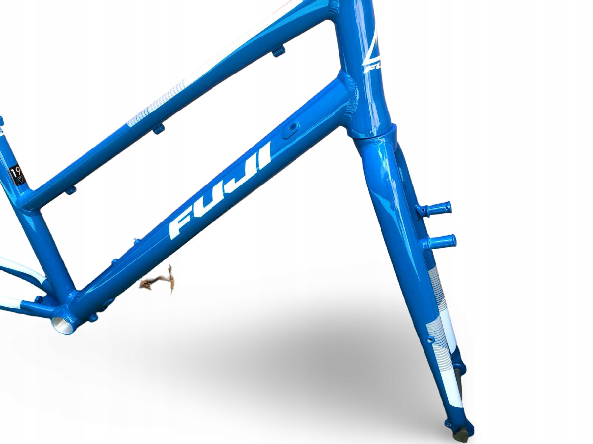 RAMA ROWEROWA TREKKINGOWA FUJI ABSOLUTE 2.1 ST ROZMIAR 17" Z WIDELCEM