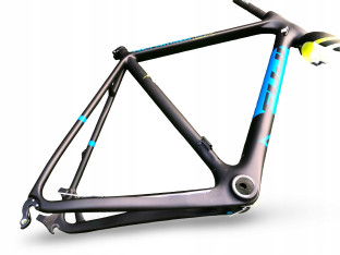 RAMA GRAVEL KARBONOWA FUJI ALTAMIRA CX 1.5 ROZMIAR 49CM Z WIDELCEM