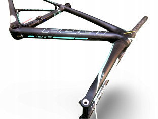 RAMA ROWEROWA KARBONOWA FUJI BREVET 1.3 ROZMIAR 53CM Z WIDELCEM