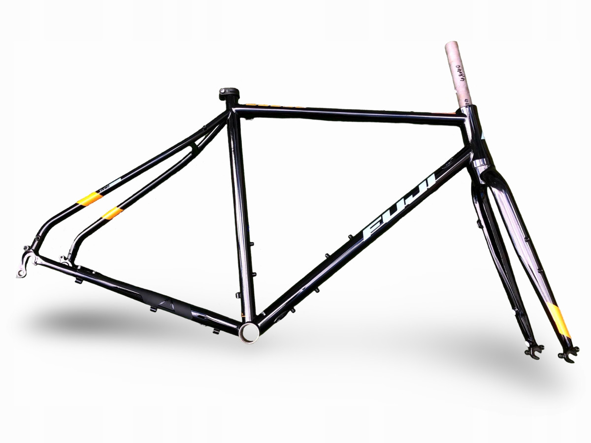 RAMA ROWEROWA GRAVEL FUJI JARI 2.5 STALOWA ROZMIAR 52CM Z WIDELCEM