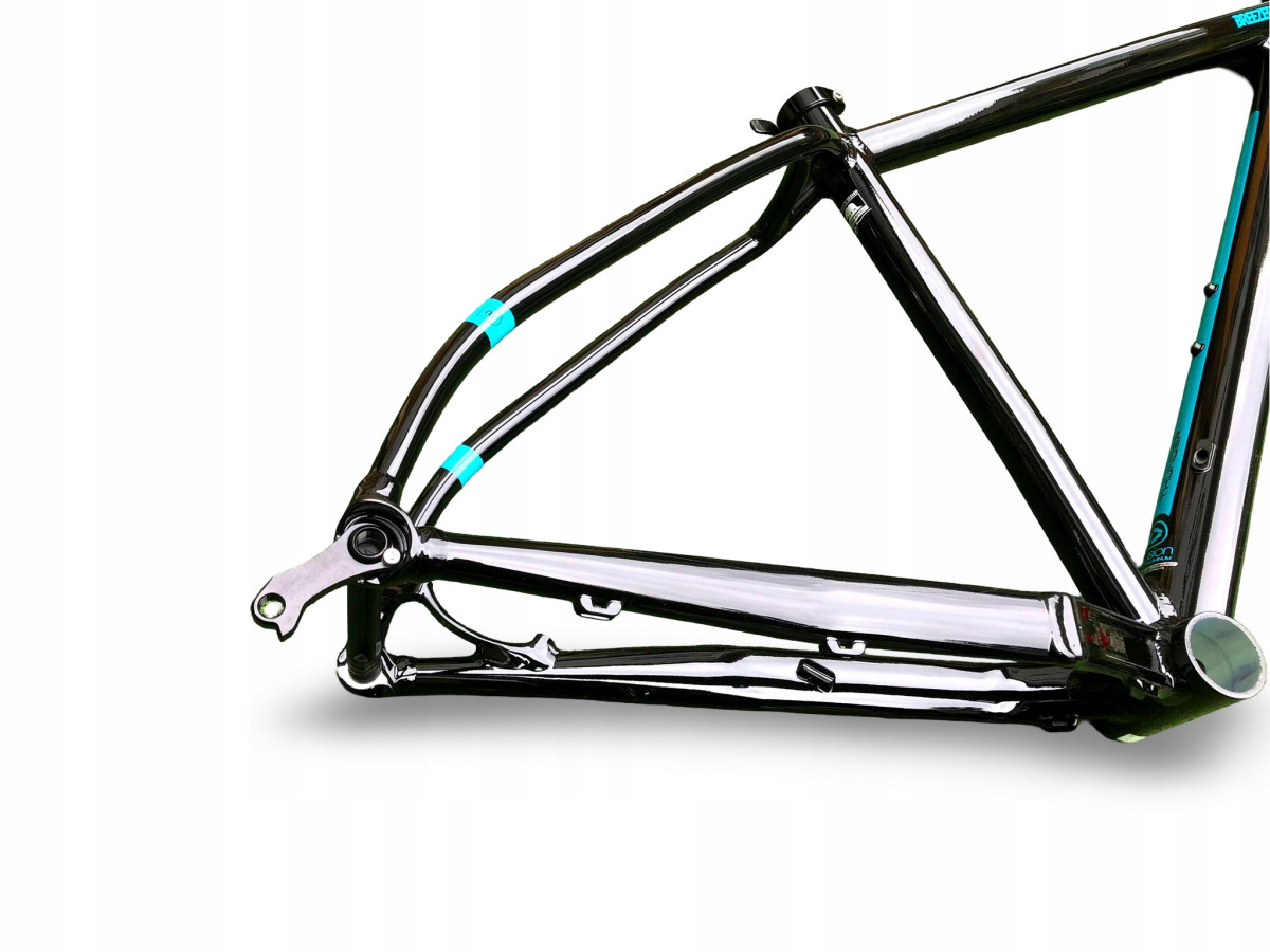 RAMA ROWEROWA MTB TRAIL XC BREEZER THUNDER PRO 29 BLACK/CYAN 17,5"