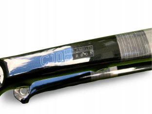 RAMA SZOSOWA FUJI SPORTIF 1.1D ROZMIAR 58 CM Z KARBONOWYM WIDELCEM