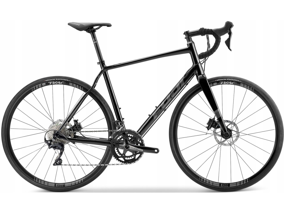 RAMA SZOSOWA FUJI SPORTIF 1.1D ROZMIAR 58 CM Z KARBONOWYM WIDELCEM