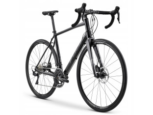 RAMA SZOSOWA FUJI SPORTIF 1.1D ROZMIAR 58 CM Z KARBONOWYM WIDELCEM