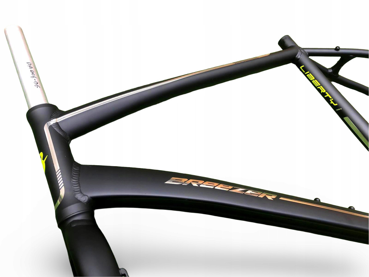 RAMA ROWEROWA TREKKING MIEJSKA BREEZER LIBERTY 1R+ ROZMIAR 54 CM