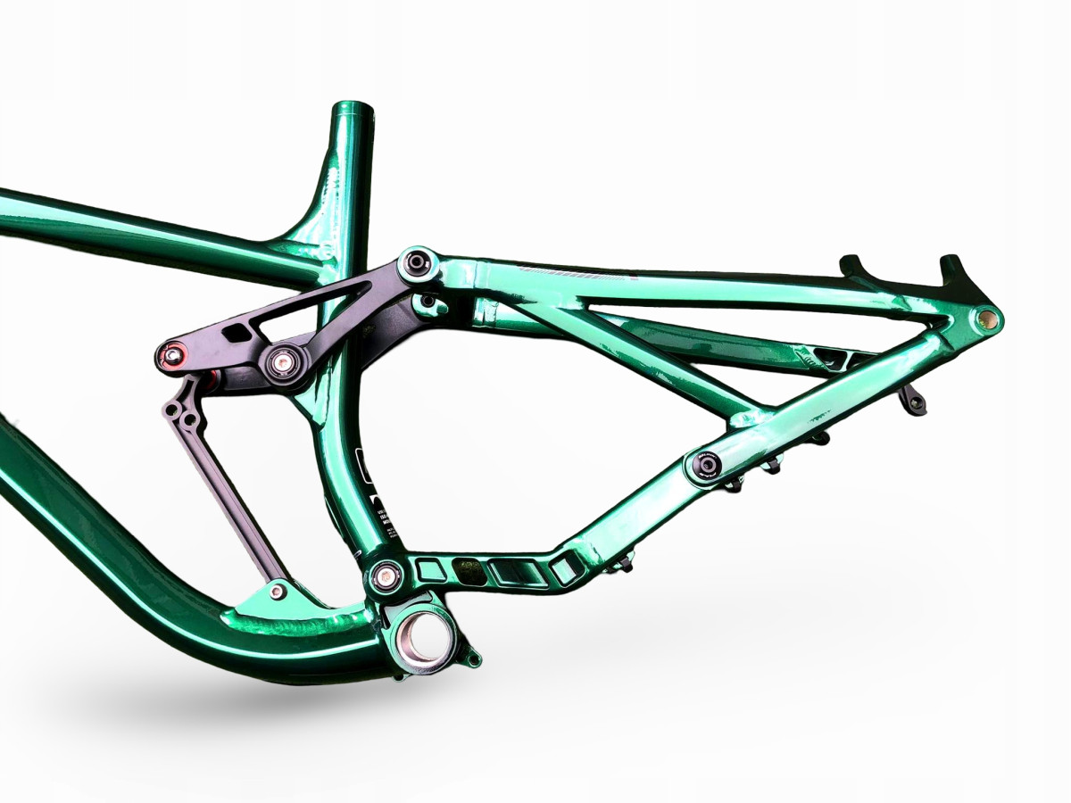 RAMA ROWEROWA FULL FUJI AURIC 1.3 ROZMIAR M 17" KOŁA 27,5