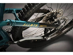 ROWER ELEKTRYCZNY HAIBIKE ALLMTN 7 C2 RAMA 44CM YAMAHA PWX3 720WH