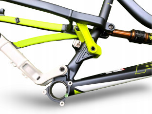 RAMA ROWEROWA MTB TRAIL ENDURO FUJI AURIC 27,5 1.3 ROZMIAR 21" DAMPER FOX