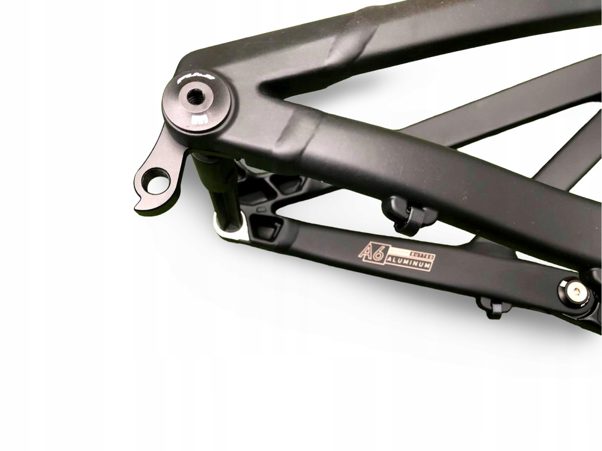 RAMA ROWEROWA MTB ENDURO TRAIL FUJI RAKAN 29 ROZMIAR 17" SATIN BLACK