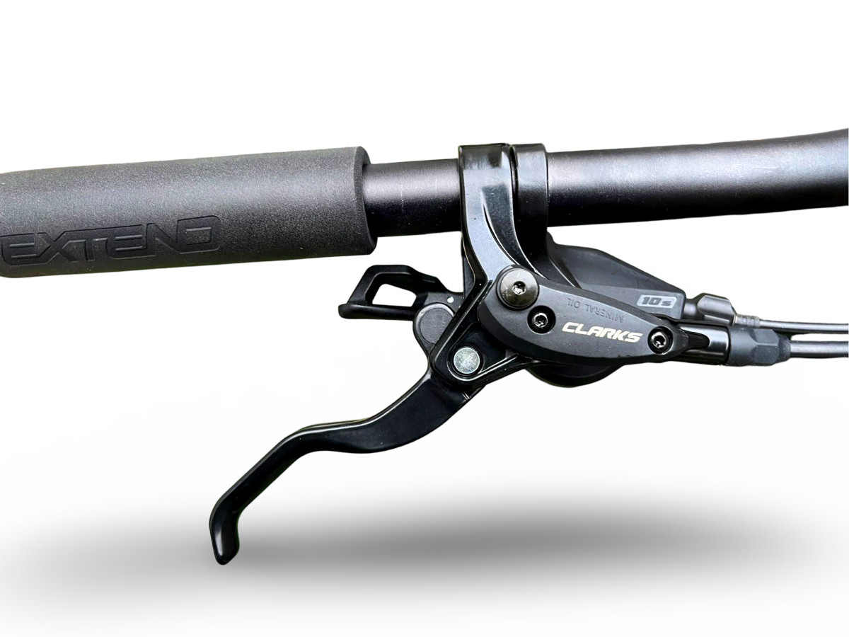 ROWER GÓRSKI MTB DEMA ENERGY 9 SHIMANO DEORE 2X10S HYDRAULIKA RAMA M 17"