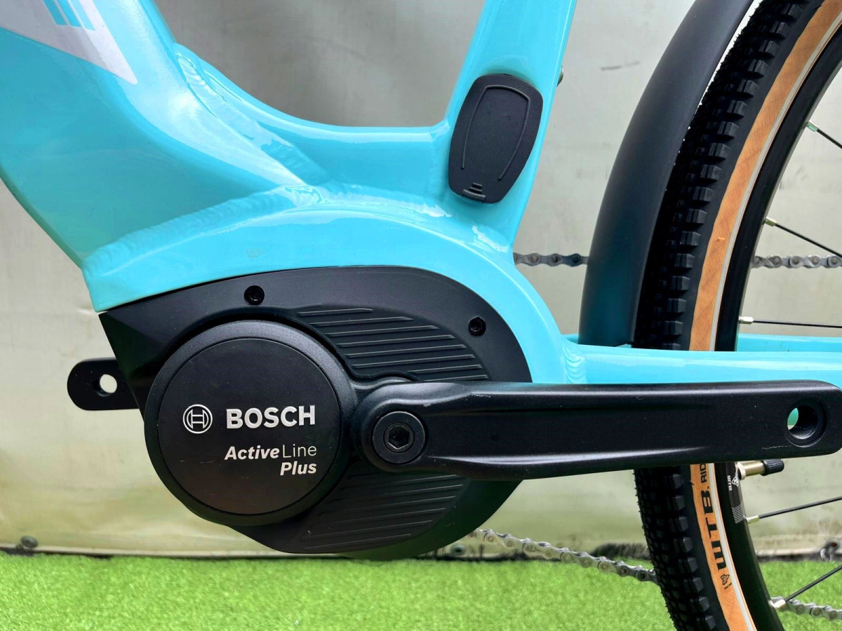 ROCK MACHINE CROSSRIDE INT E400 B LADY TOURING RAMA L 19" BOSCH ALIVIO