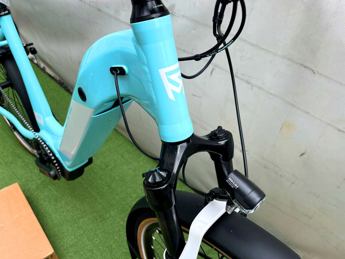 ROCK MACHINE CROSSRIDE INT E400 B LADY TOURING RAMA L 19" BOSCH ALIVIO