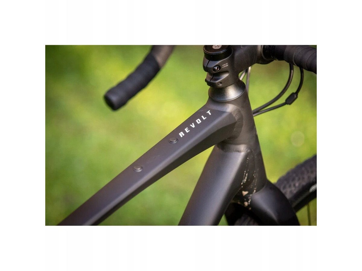 ROWER GRAVEL GIANT REVOLT 0 RAMA L SHIMANO GRX 2X11 HYDRAULIKA