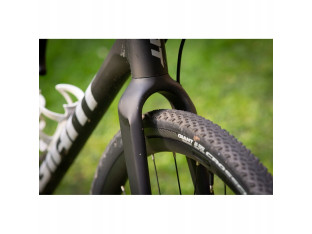 ROWER GRAVEL GIANT REVOLT 0 RAMA L SHIMANO GRX 2X11 HYDRAULIKA