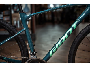 ROWER GRAVEL GIANT REVOLT 1 SHIMANO GRX 2X10 HYDRAULIKA RAMA L